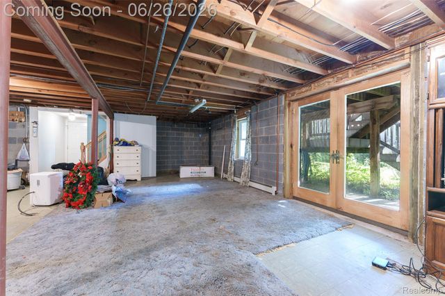4200 Angels Pass, Putnam Township, MI 48169