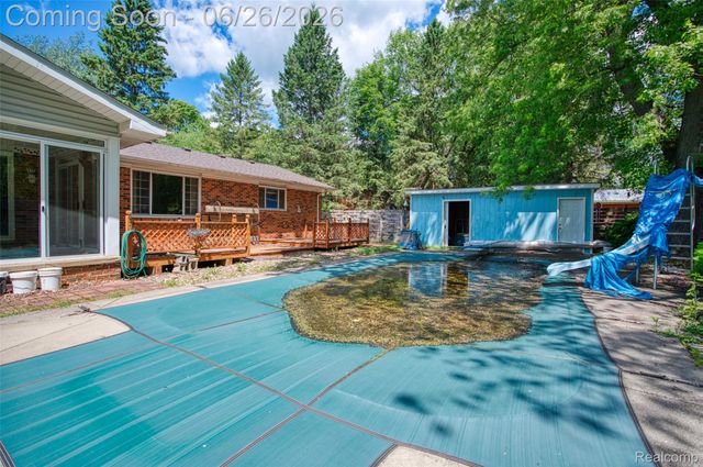 4200 Angels Pass, Putnam Township, MI 48169