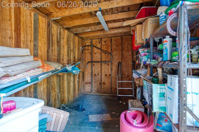 4200 Angels Pass, Putnam Township, MI 48169