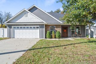 305 GRATZ BROWN ST, Moberly, MO 65270
