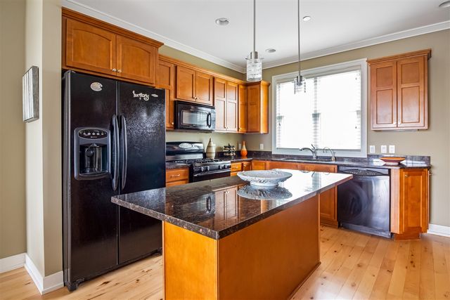 211 Garden Terrace D, Douglas, MI 49406