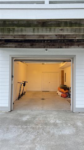 211 Garden Terrace D, Douglas, MI 49406