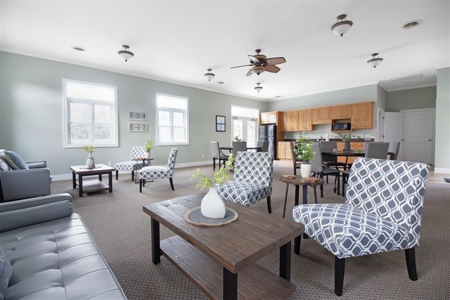 211 Garden Terrace D, Douglas, MI 49406