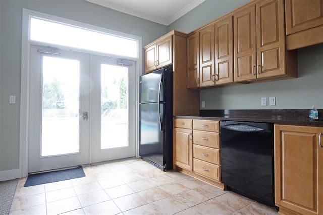 211 Garden Terrace D, Douglas, MI 49406