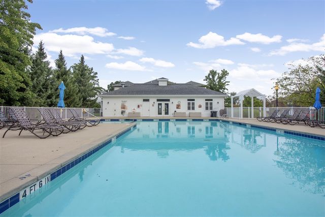 211 Garden Terrace D, Douglas, MI 49406