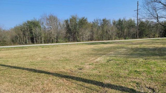 624 W 5th Street, Port Arthur, TX 77640