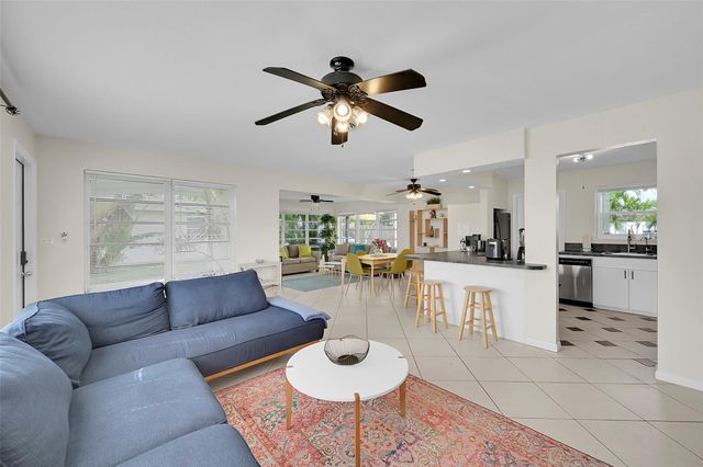 1029 SE 14th Street, Deerfield Beach, FL 33441