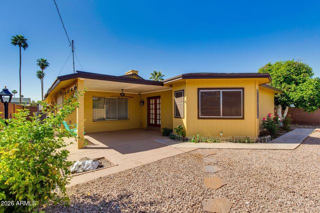 212 E MINTON Drive, Tempe, AZ 85282