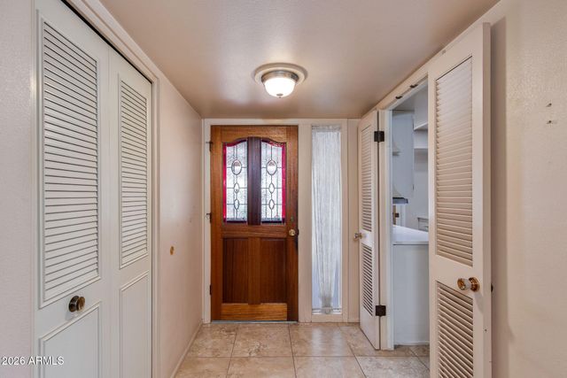 212 E MINTON Drive, Tempe, AZ 85282