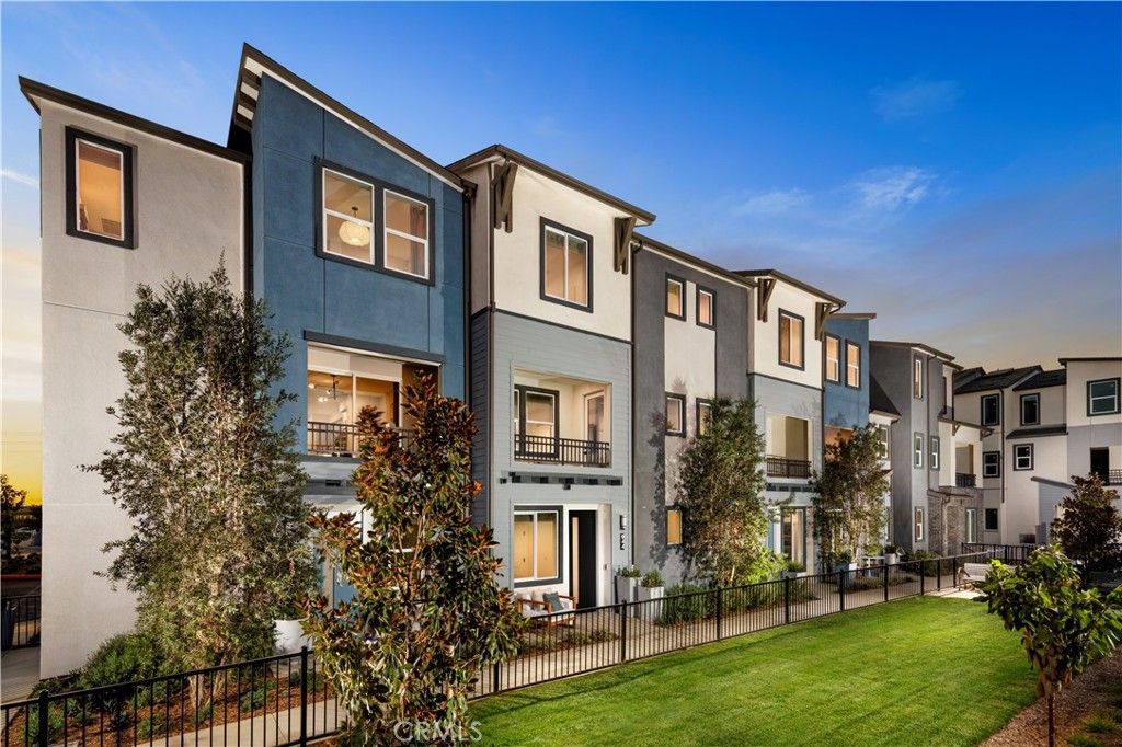 832 Lexi Lane, Covina, CA 91722