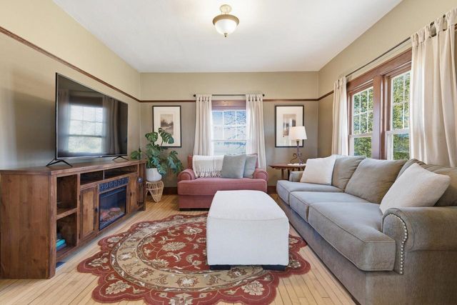 W4037 COUNTY ROAD RR, Cedar Grove, WI 53013