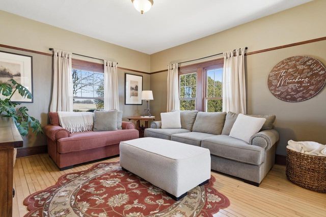 W4037 COUNTY ROAD RR, Cedar Grove, WI 53013