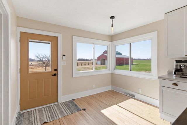 W4037 COUNTY ROAD RR, Cedar Grove, WI 53013