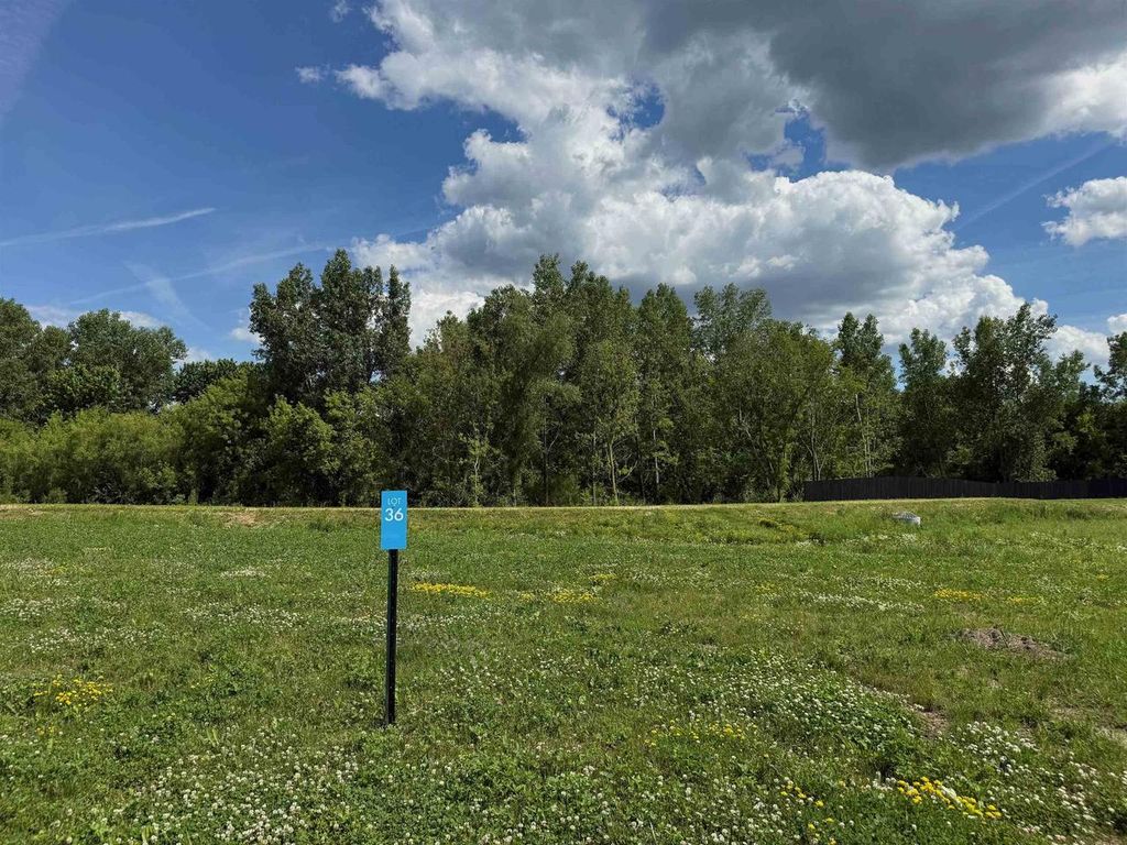 7549 California Love Trail, Middleton, WI 53562