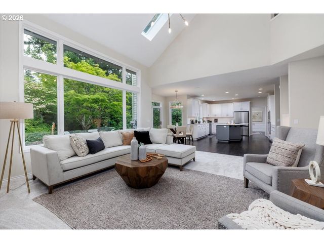 2157 MARYLWOOD Ct, West Linn, OR 97068