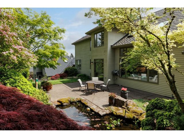 2157 MARYLWOOD Ct, West Linn, OR 97068