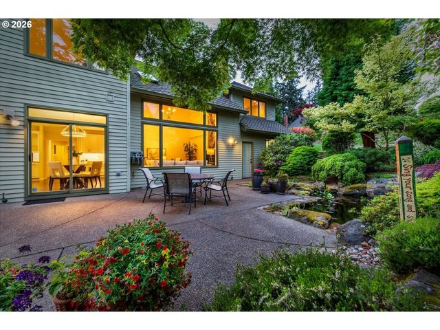 2157 MARYLWOOD Ct, West Linn, OR 97068