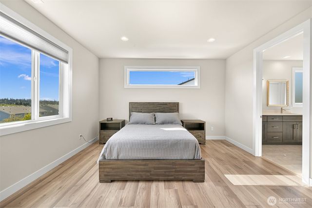 5423 Lonicera Drive, Blaine, WA 98230