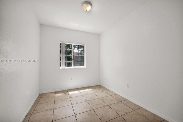 6900 NW 179th Street 1041, Hialeah, FL 33015