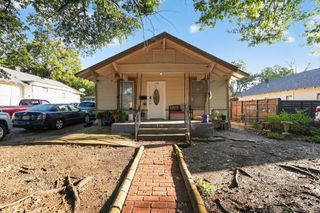 618 Cameron Avenue, Dallas, TX 75223