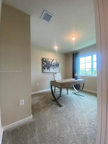 440 NW 11th Ave 1, Florida City, FL 33034