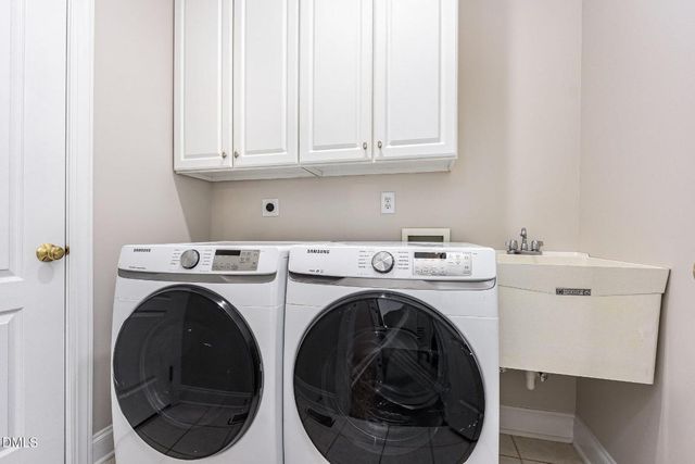 9113 Mission Hills Court, Raleigh, NC 27617