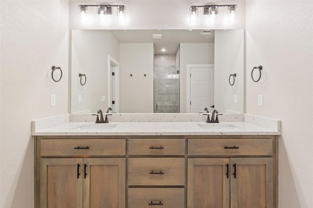 2533 Tin Barn BLF, Belton, TX 76513