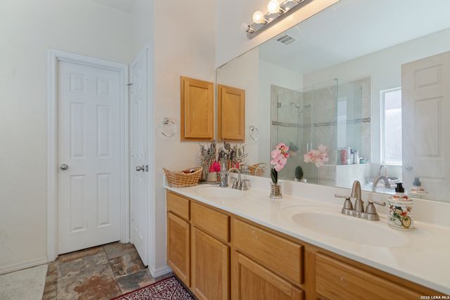 8235 Rockwell, San Antonio, TX 78249