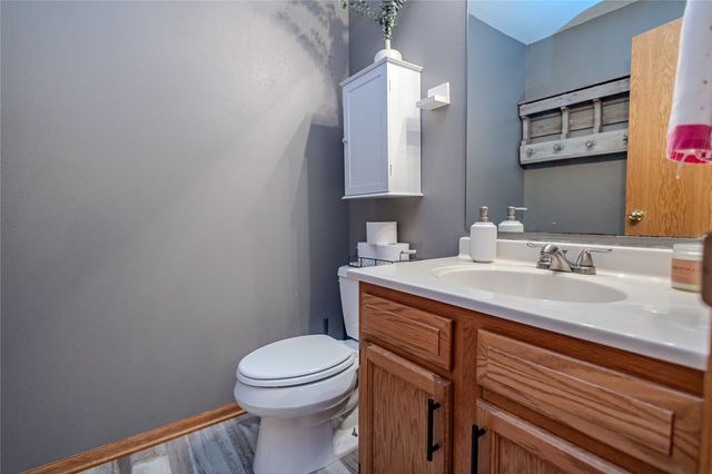 4425 Mills Civic Parkway 503, West Des Moines, IA 50265