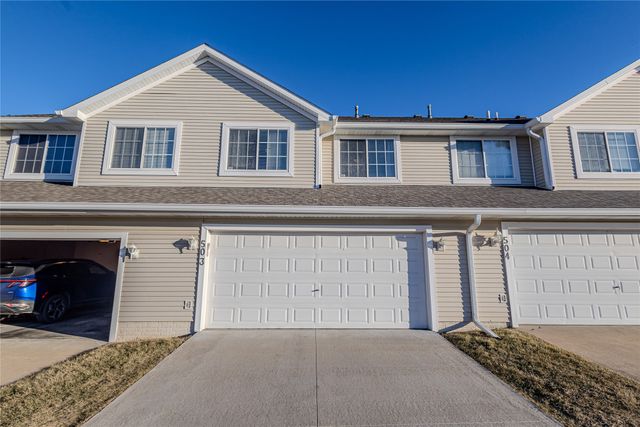 4425 Mills Civic Parkway 503, West Des Moines, IA 50265