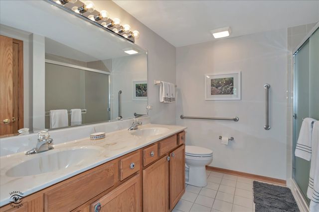 13129 Timber Trail 202, Palos Heights, IL 60463