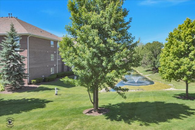 13129 Timber Trail 202, Palos Heights, IL 60463