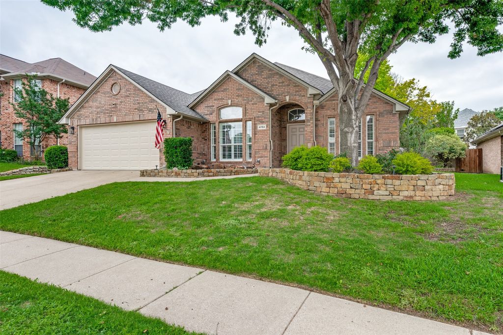 4754 Bristol Trace Trail, Fort Worth, TX 76244