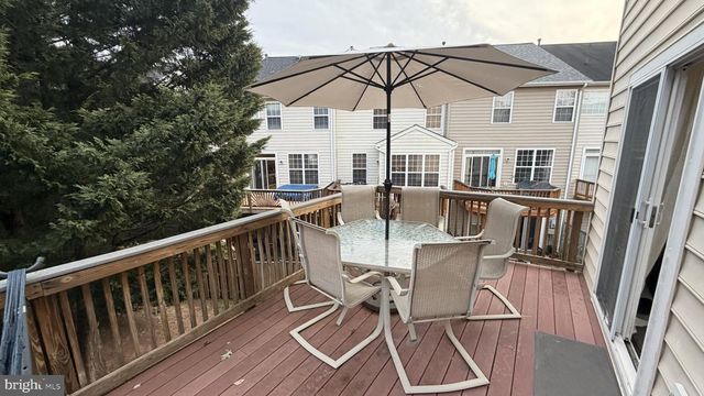 6821 AVALON ISLE WAY, Gainesville, VA 20155