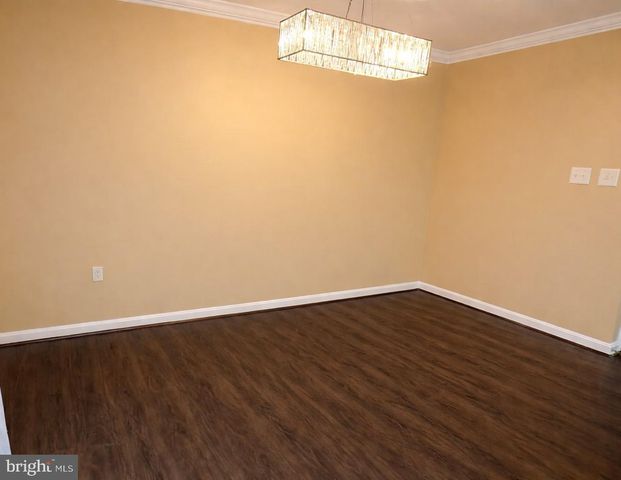 6821 AVALON ISLE WAY, Gainesville, VA 20155