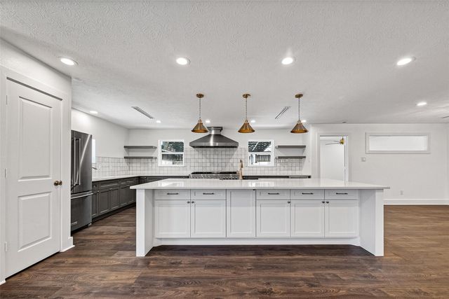 1338 Seaspray Court, Houston, TX 77008