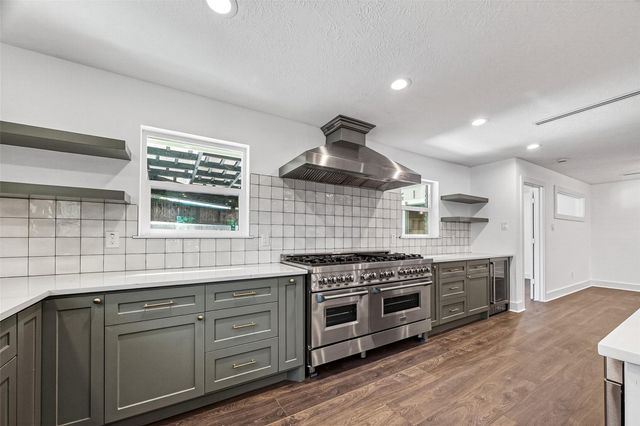 1338 Seaspray Court, Houston, TX 77008