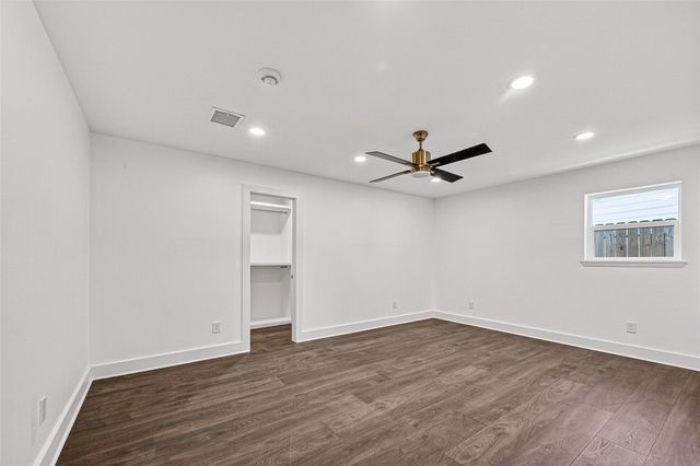 1338 Seaspray Court, Houston, TX 77008
