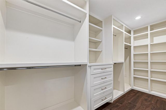 1338 Seaspray Court, Houston, TX 77008