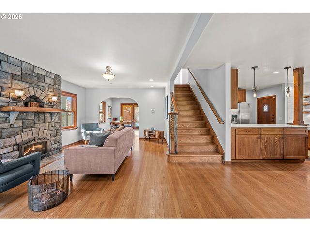 3221 Ne 38TH Ave, Portland, OR 97212