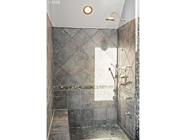 3221 Ne 38TH Ave, Portland, OR 97212