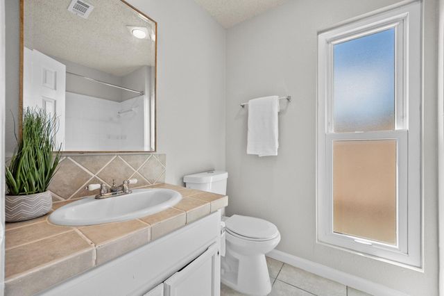 302 Splitrock ST, Round Rock, TX 78681