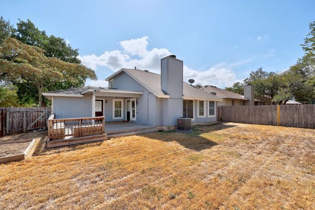 302 Splitrock ST, Round Rock, TX 78681