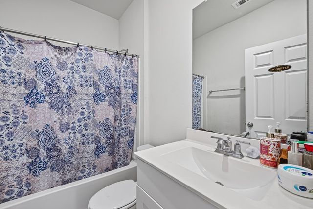 6903 Hobby Wind Ridge Drive, Houston, TX 77075