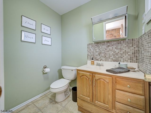 15 Glassboro Rd, Parsippany-troy Hills Twp., NJ 07054