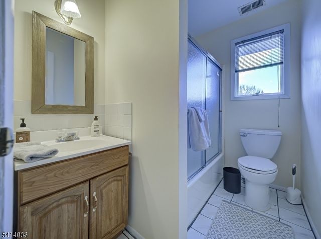 15 Glassboro Rd, Parsippany-troy Hills Twp., NJ 07054