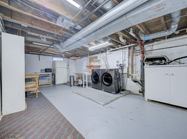 15 Glassboro Rd, Parsippany-troy Hills Twp., NJ 07054