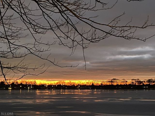 15 Glassboro Rd, Parsippany-troy Hills Twp., NJ 07054