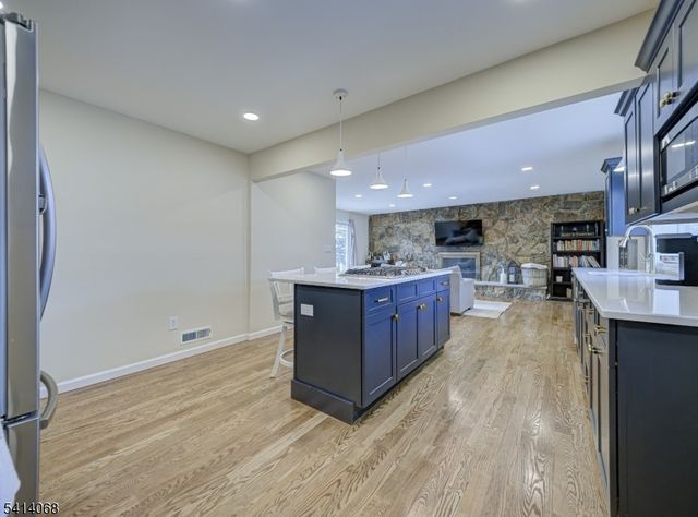 15 Glassboro Rd, Parsippany-troy Hills Twp., NJ 07054