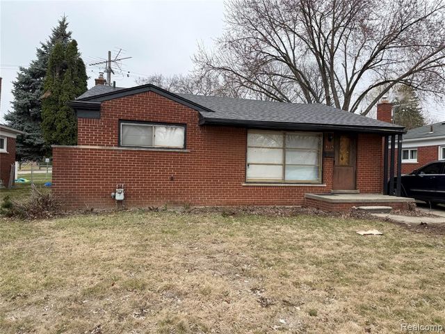8225 Lochdale Street, Dearborn Heights, MI 48127